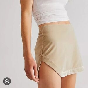 NWOT Free People Annalise Velvet Mini Skirt